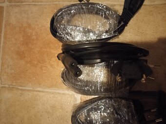 Přívodní kabely k drobným elektrospotřebičům. - 2