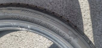 2×Gumy 205/45 r17 M+S Apollo. - 2