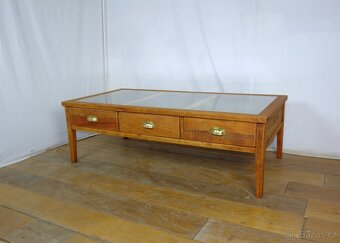 Konferenční stolek dřevo-sklo - 2