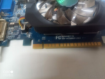 z.d MSI 760GM-P33, g.k. GIGABYTE GV-N730D5-2GI - 2