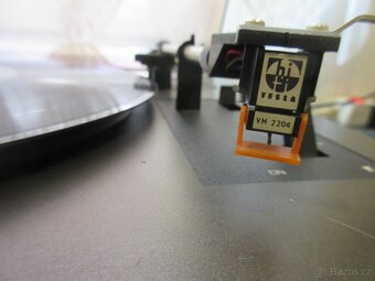 Gramofon Tesla NC300 - 2