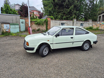 Škoda 130 Rapid - 2