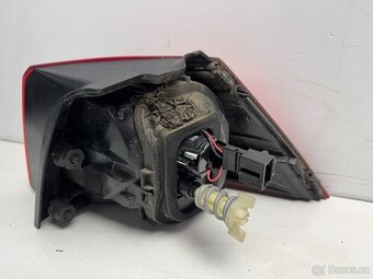 Zadní světla levé i pravé vnější VW Golf VII Variant - 2