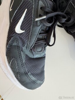 Botasky Nike vel 37 - 2