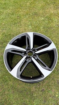 Originál ALU disk Audi RS 5 x 112 E21 - 2