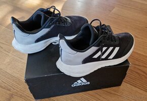 Sálovky Adidas Ligra 6, v.38 2/3 - 2