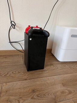 Xbox Series X jako nový - 2
