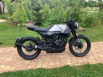 Brixton crossfire 125 LC ABS - 2