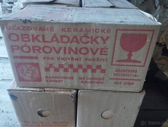 Obkladačky 15x15, 16m - 2
