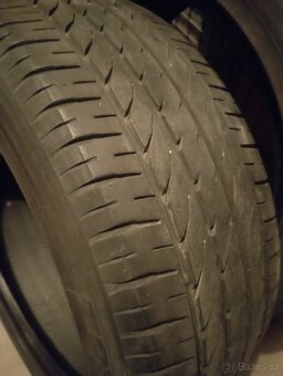 Letni pneu 215/50R17 - 2