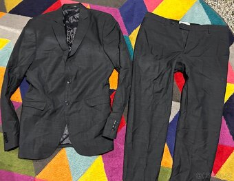 BUGATTI LUXUSNÍ PÁNSKÝ OBLEK TM ŠEDÝ-VEL L - 2