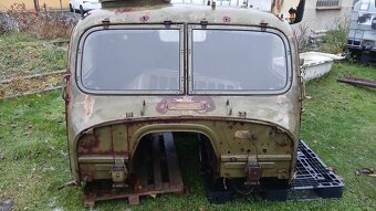 Prodám boudu na praga V3S - 2