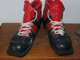 boty na běžky+ lyže/souprava/ - 2