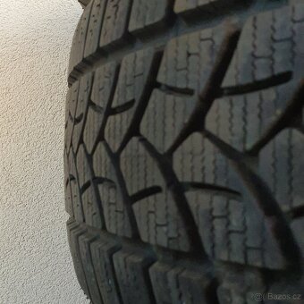 Zimní pneumatiky Firestone 215/70 R16 č. AP84 - 2