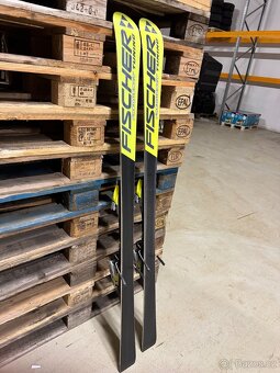 Lyže pro dospělé Fischer rc4 156 cm. - 2