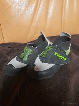 Lezečky dětské (lezecké boty) zn. Simond vel. 29 - 2