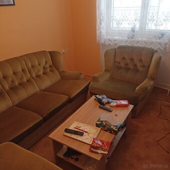 Gauč a křesla - 2