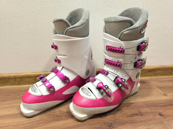 Dětské lyžařské boty 24,5 - 2