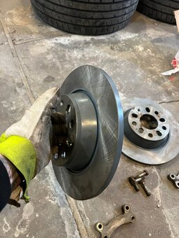 Zvětšení brzd z 232mm na 280mm - 2