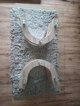 Skleněný konferenční stůl - 2