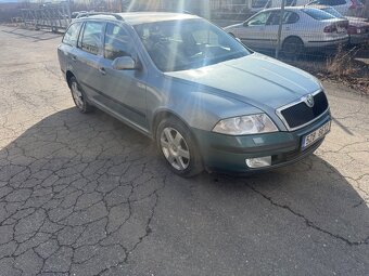 Škoda octavie II - 2