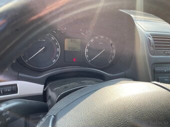 Skoda octavia tdi 77kw bxe 2006rv - 2