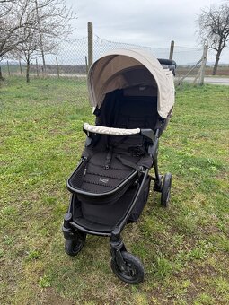 Britax römer ,B-Motion 4 plus . - 2
