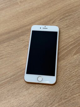 iPhone 8 64GB (nová baterie) - 2
