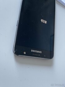2x telefon Samsung galaxy J5 (6) + další telefony na díly - 2