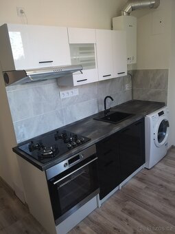 Byt 2+1+Balkon Rekonstrukce Zadní Vinohrady TOP Chom - 2