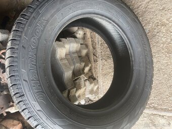 Hankook RW06 215/65-16C - 2