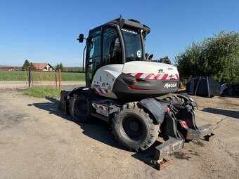 MECALAC 11MWR, možnost CZ SPZ, 6500Mth, dobrý stav - 2