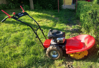 Prodám sekačku Vari Honda Líza 60 - platí do smazání - 2
