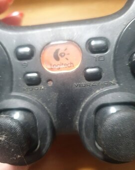 Ovladače Logitech na PlayStation - 2