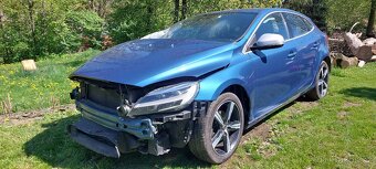 Volvo v40 R-Design - 2