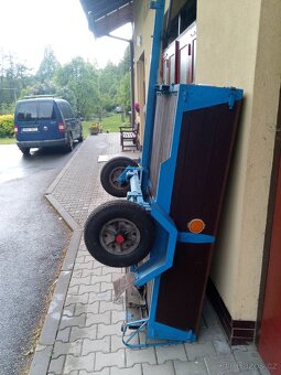 Přívěs za auto - 2