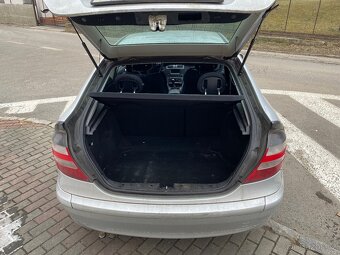 Prodám Mercedes Benz coupe C 220 - 2
