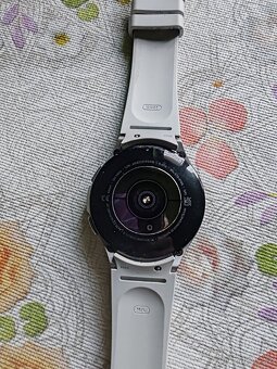 Samsung Galaxy Watch4 Classic 46mm (stříbrné) - 2