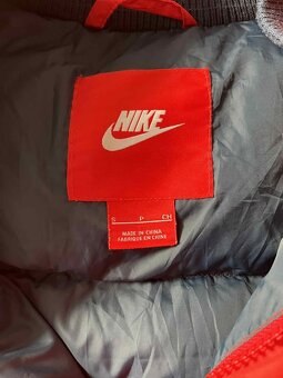 Zimní bunda Nike - 2