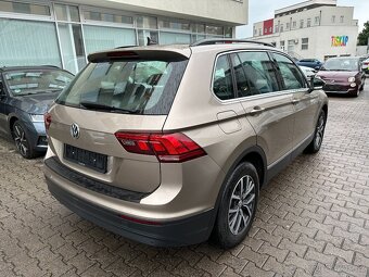 VW Tiguan Comfortline 2.0 TDI 110kW DSG LED tažné ALU17" - 2