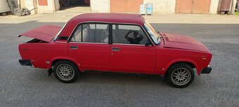 Lada vaz 2105 - 2