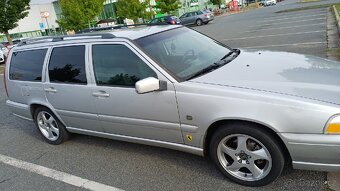 Volvo V70 2,4i 125kW - 2