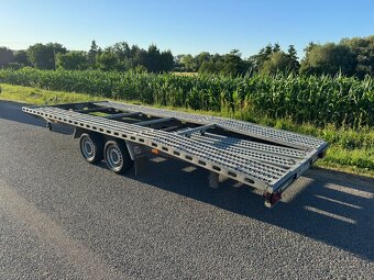 Auto přepravník rok 2018, 3000kg, ložná plocha 550cm - 2