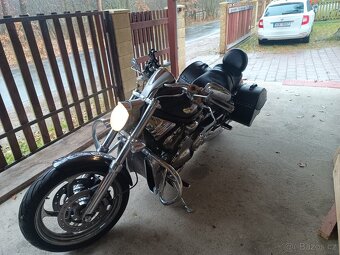 HARLEY DAVIDSON V-ROD - 2