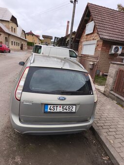 Ford Focus 2009 1.6 74kW - 2