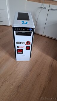 Herní PC Intel i7 8700K + RTX 2060, červené RGB podsvícení - 2