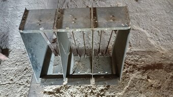 budníky s rošty a mřížkami a další vybavení holubníku - 2