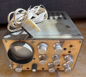 Sada elektronických retro přístrojů (4 ks) Unikatni - 2