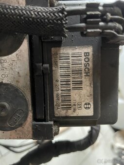 vw passat b5.5 4x4 abs jednotka - 2