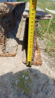 2 Íčka, (téčka, traverzy, překlady) - 2